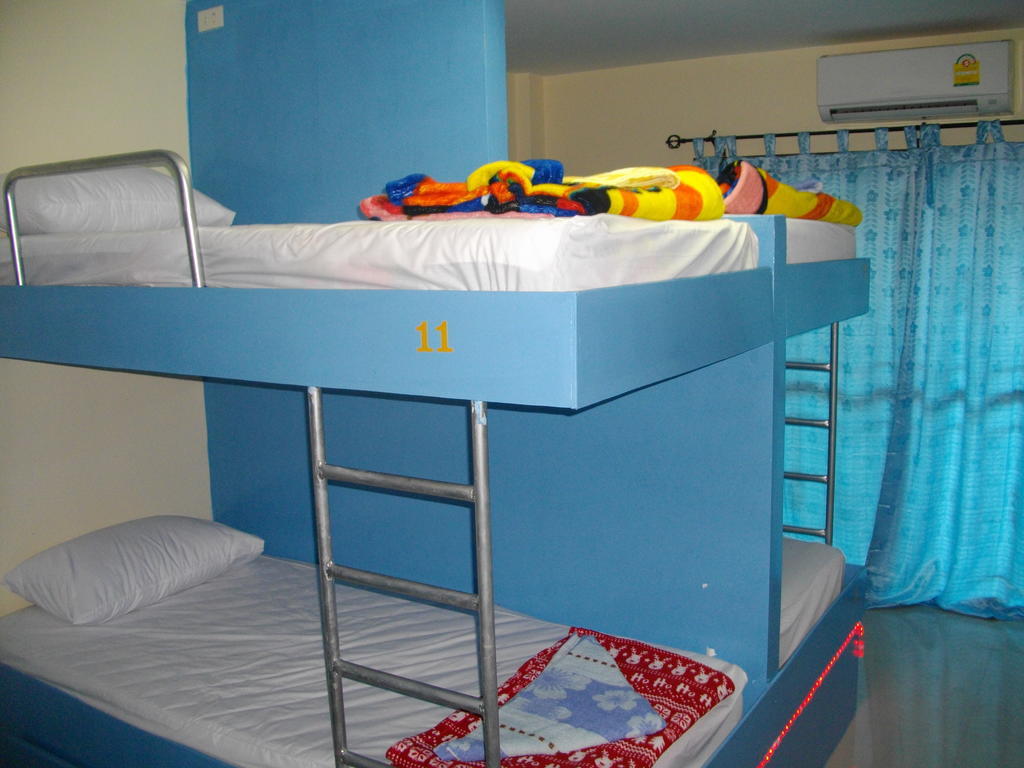Asia Backpackers Pattaya Zimmer foto
